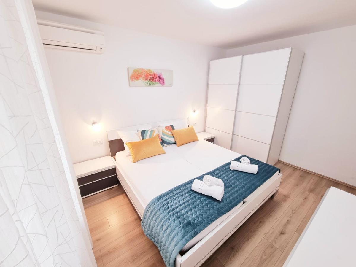 Apartman Maslina Кърк Екстериор снимка