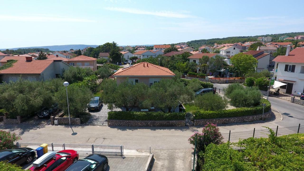 Apartman Maslina Кърк Екстериор снимка